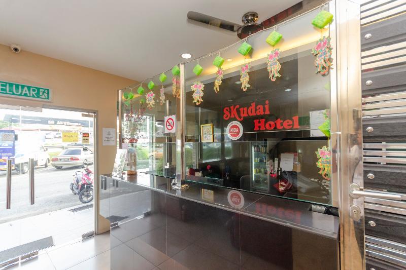 Oyo 1010 Skudai Hotel Dış mekan fotoğraf