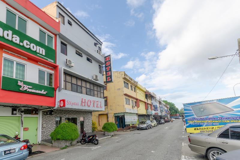 Oyo 1010 Skudai Hotel Dış mekan fotoğraf