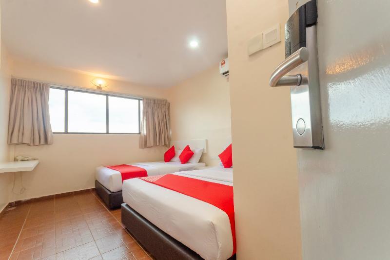 Oyo 1010 Skudai Hotel Dış mekan fotoğraf
